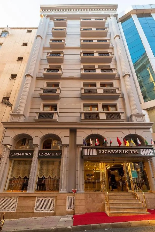 Escardin Hotel location